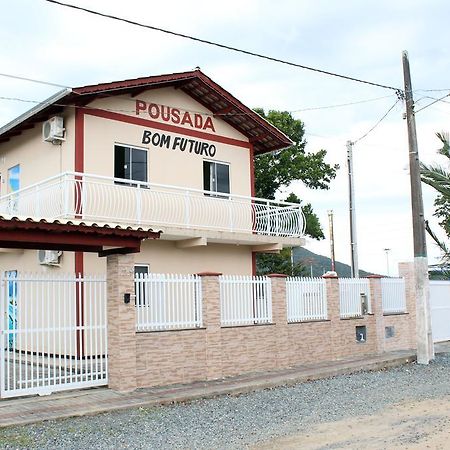 Pousada Bom Futuro Penha  Buitenkant foto